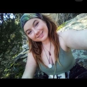 Meet your Posher, Simone